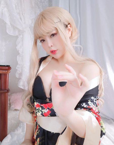 xxxx88一60岁hd_午夜伦不卡高清在线观看