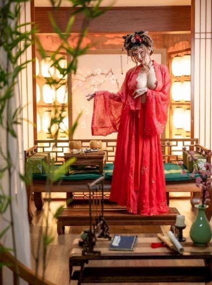 善良的婶婶5中文字幕_国产剧免费全集观看